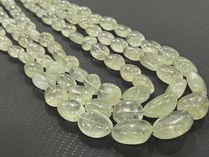 Émeraude russe naturelle dégringolée perles d'émeraude russe ovales forme pépites émeraudes naturelles produit en vrac fait à la main - Product Image 3