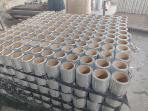 <span class=keywords><strong>Bande</strong></span> d'étanchéité autocollante en <span class=keywords><strong>bitume</strong></span> et feuille d'aluminium, résistante aux UV, haute résistance, <span class=keywords><strong>pour</strong></span> la réparation des gouttières <span class=keywords><strong>de</strong></span> <span class=keywords><strong>toiture</strong></span> - Product Image 5
