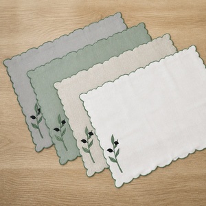 Mantel Rectangular Bordado con Ramas de Olivo, Hecho a Mano en Algodón, Decoración Clásica para Mesa - Product Image 6