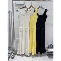 Robe longue en tricot sans manches pour femme avec perles et poches - Robe longue décontractée élégante à volants en tricot torsadé pour l'été