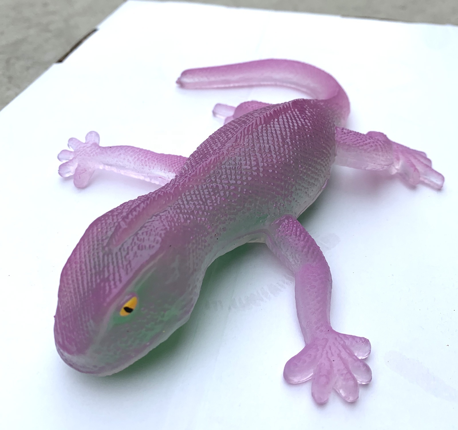 Novelty-UV-Color-Change-