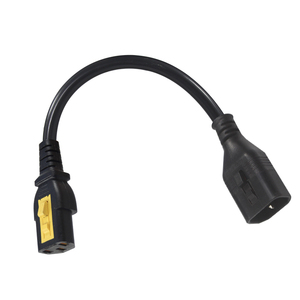 Cordon d'alimentation C13 verrouillable avec connecteur C14 pour équipement de serveur monté en rack - Product Image 1