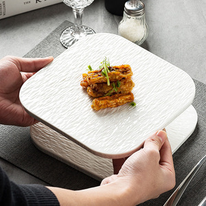 Assiette à dîner en céramique plate mate gaufrée au design moderne Offre Spéciale ensembles de plateaux de service carrés pour les fêtes et les restaurants - Product Image 5