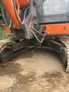รถขุด HITACHI 55 ขนาด 5.5 ตัน สภาพ 95% ของแท้ พร้อม EPA CE HITACHI 75 รถขุดขนาดเล็กมือสอง hitachi 55 - Product Image 5
