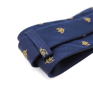 Chine vente en gros 100% soie tissé personnalisé <span class=keywords><strong>cravate</strong></span> gros-grain bleu marine doré <span class=keywords><strong>fleur</strong></span> <span class=keywords><strong>de</strong></span> nénuphar Floral hommes Vintage <span class=keywords><strong>cravate</strong></span> pour hommes - Product Image 5