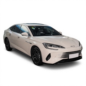 Voiture électrique berline BYD 5 places, phares LED, toit ouvrant panoramique, traction avant, pneus R17, batterie lithium 110 kWh, 250-300 ch, 501-600 km d'autonomie - Product Image 5