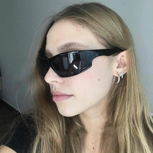 2024 nouveau Y2K lunettes <span class=keywords><strong>de</strong></span> soleil lunettes mode femmes hommes Simple <span class=keywords><strong>sport</strong></span> lunettes <span class=keywords><strong>de</strong></span> soleil femme à la mode teinté lentille lunettes cyclisme lunettes - Product Image 3