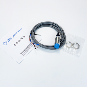 Capteur de proximité inductif CHBG série <span class=keywords><strong>LR12</strong></span> 10-30VDC M8 IP67 pour cibles métalliques - Product Image 1