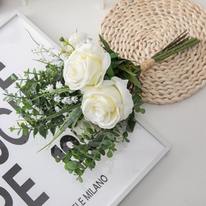 Ramo de Rosas Artificiales Chloe Rose, Decoración Blanca para Bodas, Arreglo Floral de PVC Suave, CF01139 - Product Image 1