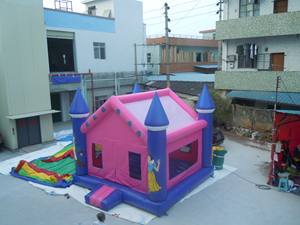 <span class=keywords><strong>Castillo</strong></span> inflable <span class=keywords><strong>de</strong></span> <span class=keywords><strong>Blancanieves</strong></span> personalizado para niños y equipo <span class=keywords><strong>de</strong></span> entretenimiento para interiores inflable a la venta - Product Image 5