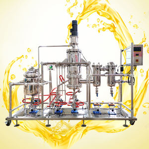 Film essuyé Distillation moléculaire L'élimination efficace des impuretés répond à des normes de qualité strictes pour les extraits de plantes - Product Image 1