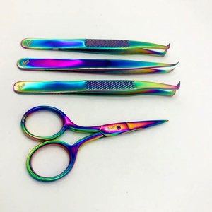 Pinzas de pestañas arcoíris con volumen ruso y logotipo personalizado, extensiones de agarre de diamante de acero inoxidable sostenibles con etiqueta privada puntiagudas - Product Image 1