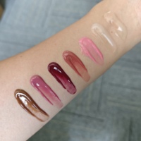 Brillant à lèvres teint de haute qualité Vegan Brightly Peptide Lip Treatment avec marque privée