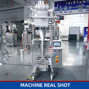 Machine d'emballage automatique pour aliments pour petits animaux et poissons, machine d'emballage de nourriture lyophilisée pour chats et chiens en sachets plastiques type oreiller - Product Image 3