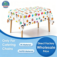 Nappe de table en plastique jetable blanche de haute qualité avec bord élastique pour la décoration de fête d'anniversaire