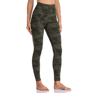 Pantalones de Yoga para Mujer Petite Formula1 Industries - Spandex/Poliéster, Elásticos en 4 Direcciones, Transpirables y Ecológicos, Estampados, Oferta 2022 - Product Image 1