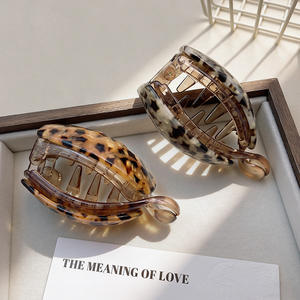 Acétate Croix Mignon Doux Pur À La Main Arc Pince À <span class=keywords><strong>Cheveux</strong></span> Femme Haute Queue De Cheval Dos Tête Banane Clip Exquis Conception V - Product Image 3