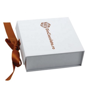 Vêtement <span class=keywords><strong>Boîte</strong></span>-Cadeau Plat Emballé 2.5mm Épaisseur <span class=keywords><strong>Carton</strong></span> Rigide Pliable - Product Image 5
