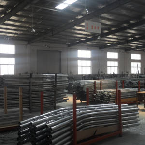 Carpa de cúpula grande con marco de metal de estilo de diseño industrial con armazón de techo de construcción de acero para almacén y aplicación de contenedores de envío - Product Image 4