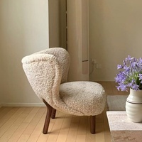 Canapé-lit en laine d'agneau de style nordique moderne et luxueux, certifié CE UE, idéal pour les hôtels et les loisirs familiaux