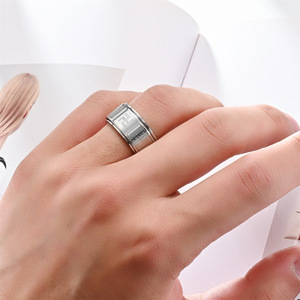 Ansia Fidget Spinner anelli per uomini donne buddhismo svastiche in acciaio inox girevole anello Punk gioielli Anti Stress - Product Image 6