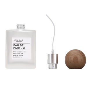 Flaconi <span class=keywords><strong>spray</strong></span> in vetro smerigliato da 30ml e 50ml con tappo a sfera e ugello argentato/nero per serigrafia - Novità! - Product Image 4
