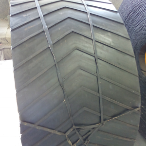 Zware-duty natuurlijke rubberen chevron transportband - industrieel gebruik in de mijnbouw, eindeloos ontwerp, centrale grip, fabrieksautomatisering, snijden - Product Image 4