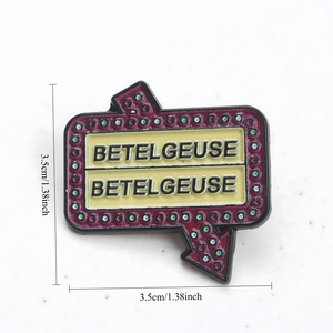 Spilla Luminosa BETELGEUSE, Distintivo <span class=keywords><strong>Film</strong></span> <span class=keywords><strong>Horror</strong></span>, Emblema Beetlejuice, Accessorio Interessante per Vestiti e Zaini - Product Image 4