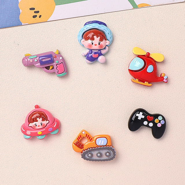 Boy Aircraft Pistol Resin Accessories Cream Glue Hairpin Water Cup Stationery Resin Pendant Material Resin Crafts for Decoration