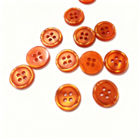 Kancing Resin Jahit 4 Lubang Model Modern dengan Logo Embos Bentuk Hati Berlian Bintang untuk Pakaian Anak