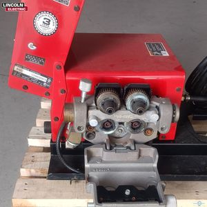 Máquina de Soldadura por Arco Sumergido Lincoln STT-10 con Alimentador de Alambre 250A AC/DC Usada - Product Image 4