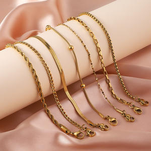 Cadena de pigmento dorado que combina con todo, <span class=keywords><strong>pulsera</strong></span> de hueso de serpiente para mujer, acero de titanio, acero inoxidable, patrón de cara explosiva - Product Image 5