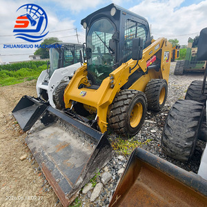 รถตักล้อยาง CAT 246D3 แบบสกิดสเตียร์ ขนาดกะทัดรัด ใช้สำหรับงานก่อสร้าง ฟาร์ม สวน งานเทศบาล และงานวิศวกรรม - Product Image 3
