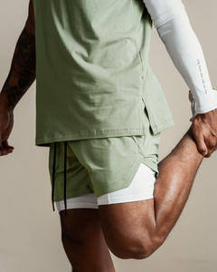 Herren 2 in 1 Laufs horts Workout Gym Athletic Shorts Schnelle Trocken trainings shorts mit Taschen - Product Image 3