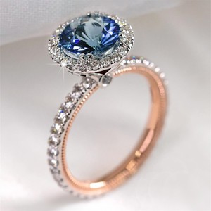 Anello con Gemma per Donne, Elegante Gioiello da Dito alla Moda - Product Image 1