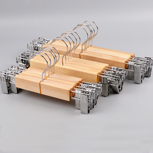 木製クリップ付きパンツハンガー、衣類ハンガー、洋服ハンガー、衣料品店用ハンガー、木製ハンガー、最安値No.1 - Product Image 2