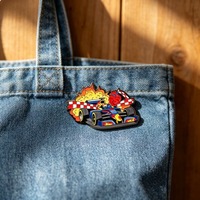 Ensemble de broches émaillées F1 en alliage de zinc, motifs voiture de course, drapeau et flamme, broches de revers en métal personnalisées pour sacs à dos, vêtements, décoration et cadeaux