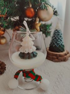 Bougie de Noël en cire de soja très vendue, ornements faits main Père Noël et Élan, parfumée, cadeau créatif transfrontalier pour Diwali et Ramadan - Product Image 5