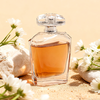 Flacon de parfum de luxe en verre cristal carré de 100 ml avec bouchon, estampage à chaud doré, logo personnalisé, emballage, échantillon gratuit disponible