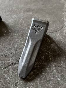 Di alta qualità benna dente di escavatore pesante benna denti 25T 18TL 22S 40S V19SYL denti di roccia - Product Image 4