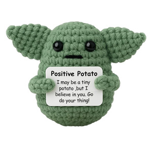 Poupées en peluche amigurumi mignonnes en forme de mouton, confectionnées <span class=keywords><strong>à</strong></span> la main au crochet (motif pomme de terre et concombre), en fil tissé, pour une énergie positive, décoration de bureau, cadeau unique pour tous les âges - Product Image 1