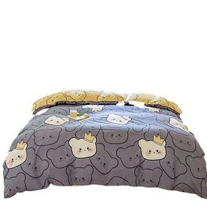 Ensemble <span class=keywords><strong>de</strong></span> lit textile <span class=keywords><strong>de</strong></span> maison quatre pièces <span class=keywords><strong>de</strong></span> dessin animé housse <span class=keywords><strong>de</strong></span> couette jetable et literie en drap pour un usage domestique - Product Image 5