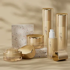 New Arrival 40ml 50ml 100ml 30g 50g Unique Glass Skincare Packaging Gold Cream Jars Cosmetic Serum Bottle Set With Pump