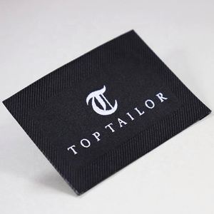 Étiquettes de vêtements tissées en coton et polyester personnalisées avec logo pour étiquettes de taille de vêtements - Product Image 3