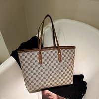 Bolso Tote de Gran Capacidad, Material PU de Alta Calidad, Cierre de Cremallera, Estilo Casual, con Asa de Mano y Correa para Hombro, Nuevo 2026