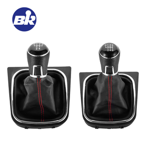 Ensemble pommeau de levier de vitesse 5/<span class=keywords><strong>6</strong></span> vitesses et soufflet en cuir noir pour VW <span class=keywords><strong>Golf</strong></span> 5 <span class=keywords><strong>6</strong></span> Jetta V VI Scirocco <span class=keywords><strong>GTI</strong></span> R32 MK5 MK6 – Amélioration de style <span class=keywords><strong>performance</strong></span> - Product Image 1