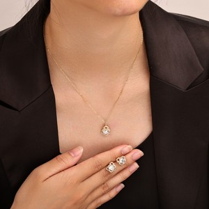 Shining <b>Pearl</b> Flower Earrings And Necklace <b>Set</b> Copper Alloy Claw Setting Party Jewelry Women's Fashion Jewelry <b>Set</b> - Product Image 2