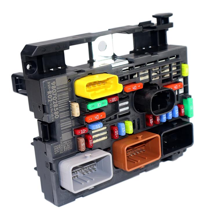 Engine Fuse Box for Peugeot 3008 & Citroen C4 - Smartlion