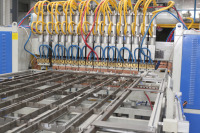 Hwashi entièrement automatique multipoint soudure par points treillis métallique panneau Cage étagère rack pompe moteur roulement Machine de soudage ligne de Production