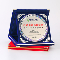 Plaque en bois personnalisée pour récompenses d'entreprise, coffrets cadeaux rouges avec lettrage décoratif, sublimation pour entreprise, coffret cadeau rouge de marque